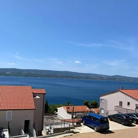 4 With Pool And Amazing Sea View
